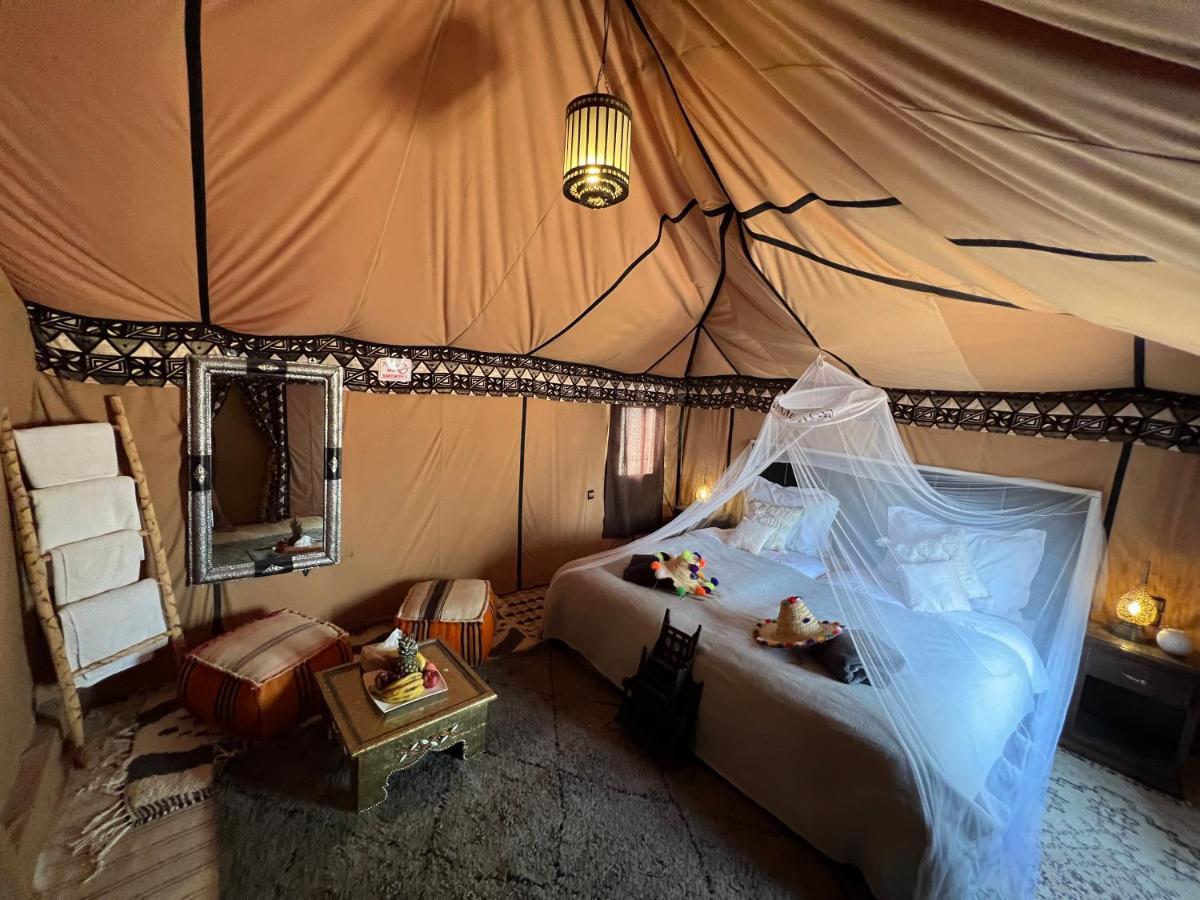 Luxury Traditional Tent Camp Merzuga Kültér fotó