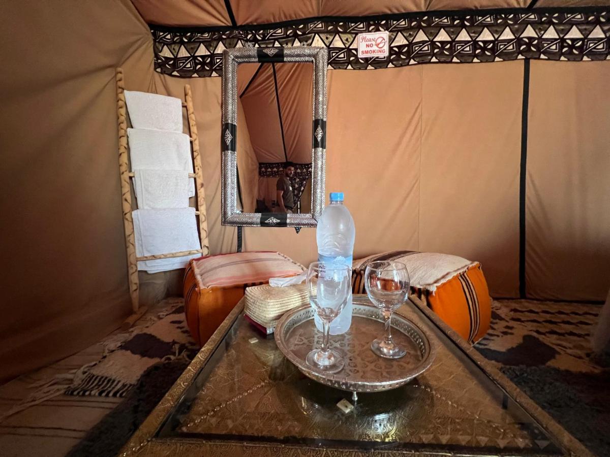 Luxury Traditional Tent Camp Merzuga Kültér fotó